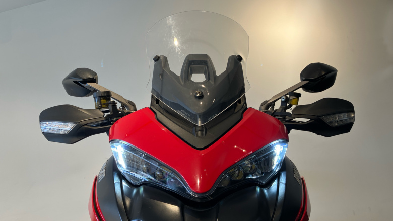 Ducati Multistrada 950 - Red + Spoked Wheels (MY18)